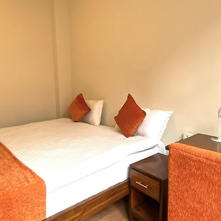 Hotel Pala Катманду Екстер'єр фото