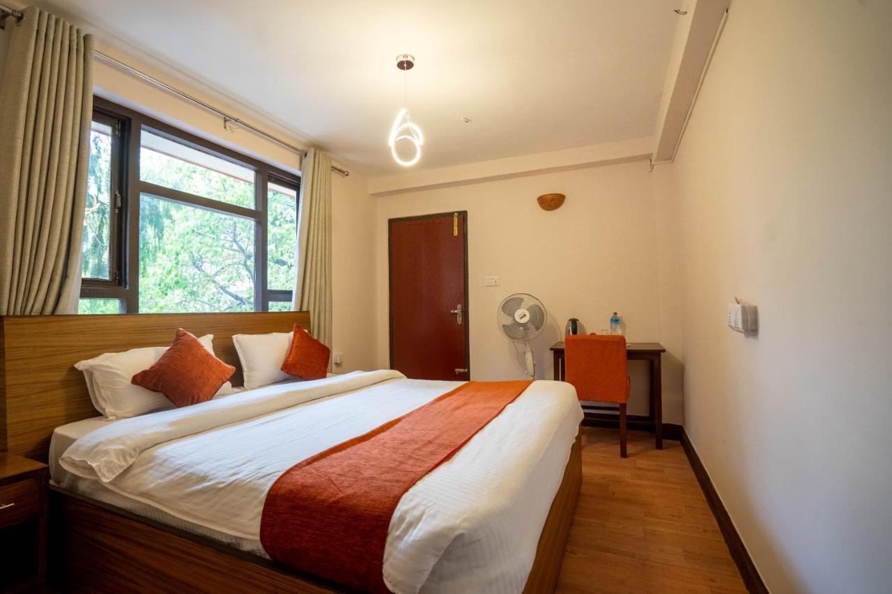 Hotel Pala Катманду Екстер'єр фото