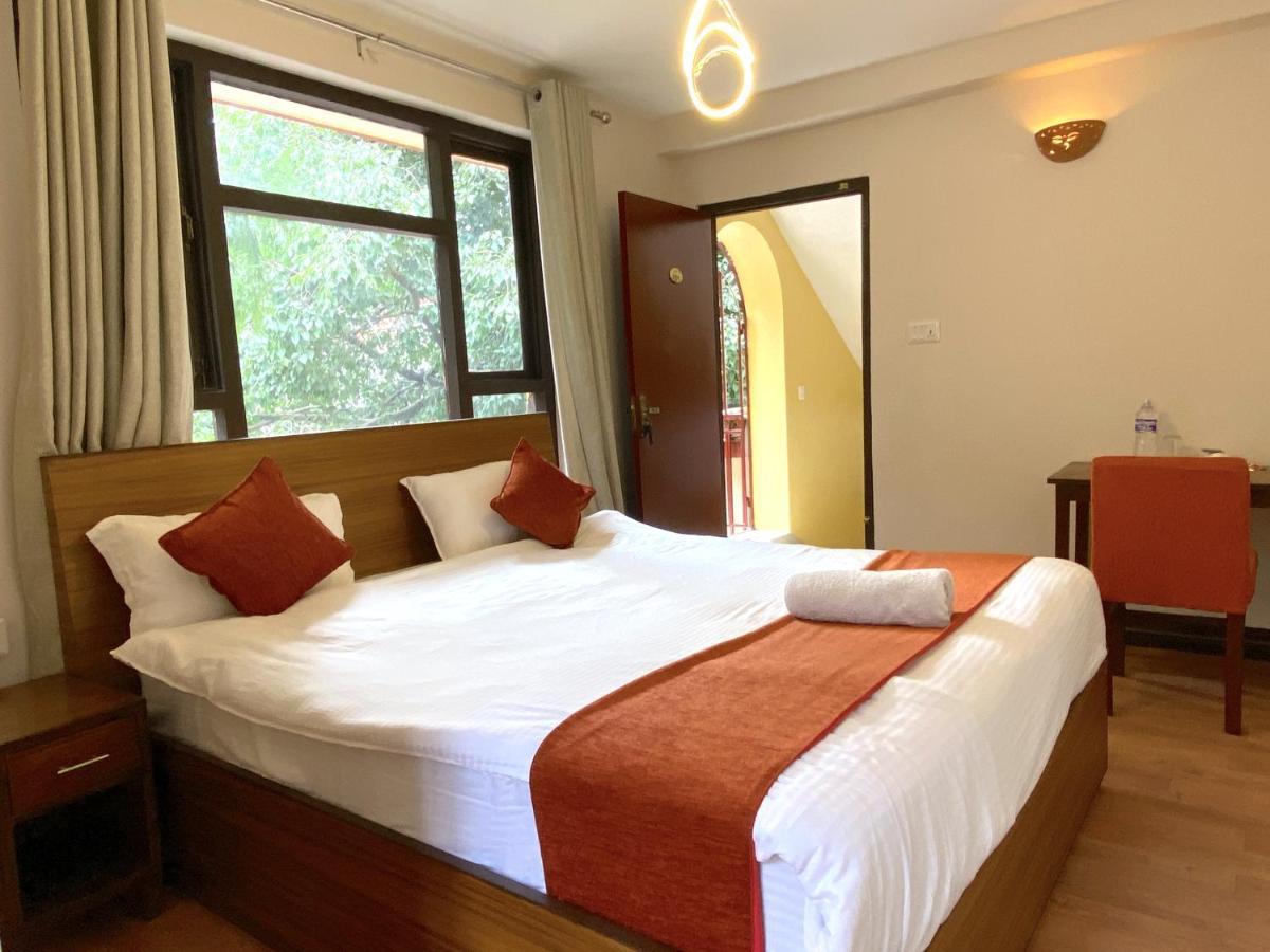 Hotel Pala Катманду Екстер'єр фото