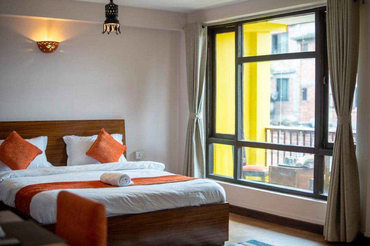 Hotel Pala Катманду Екстер'єр фото